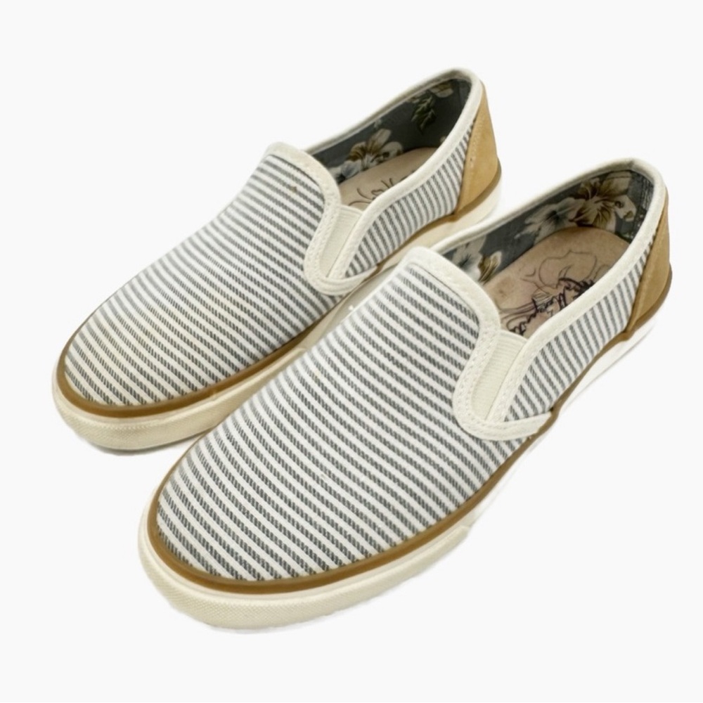 Margaritaville Blue Striped Canvas Slip On Shoes 8.5